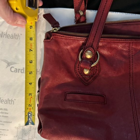 The Sak 100% Leather  Over The Shoulder Purse Hand Bag Red Center Zipper - Picture 11 of 12